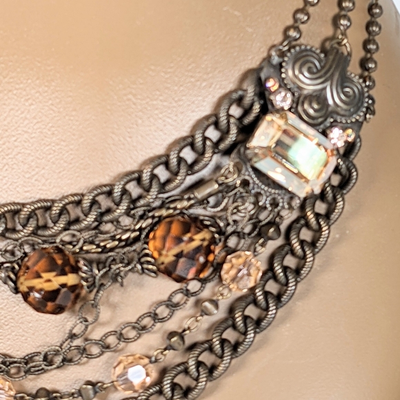 Sorrelli crystal bib style multi strand choker FIR - Picture 5 of 8